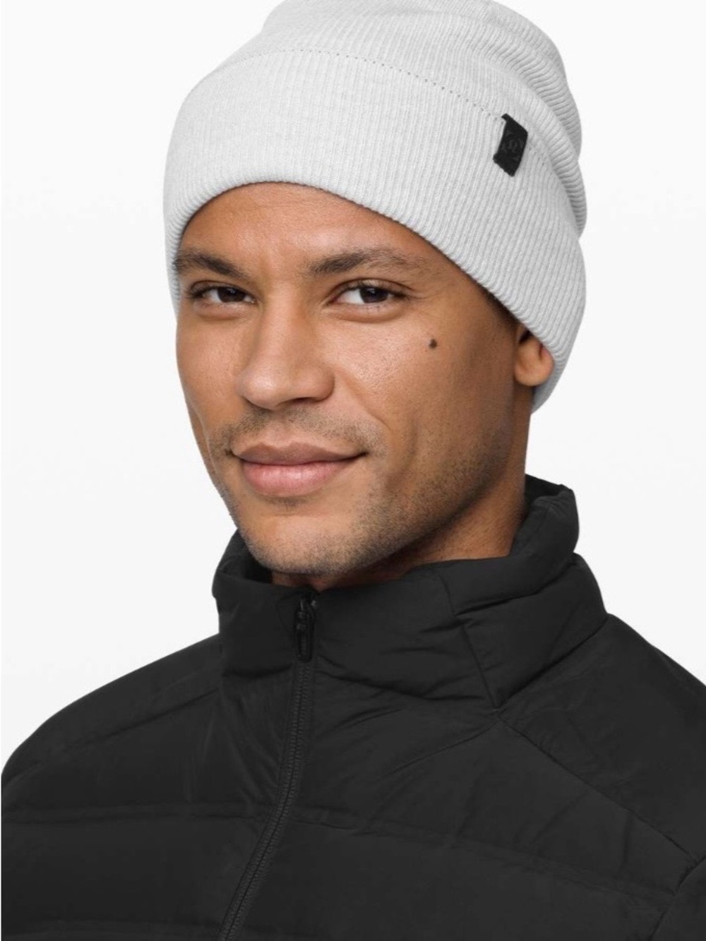 Lululemon bring the brisk beanie